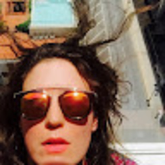 Meet your Posher, Callie - Picture 1 of 1